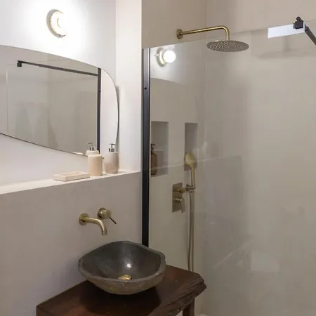 Charming House With Rooftop Pool Агаэте
