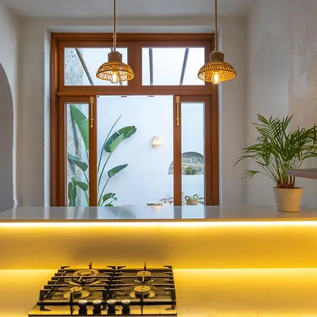 Charming House With Rooftop Pool Дом отдыха Агаэте